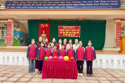 Phát động phong trào Kế hoạch nhỏ và mô hình Nuôi heo đất